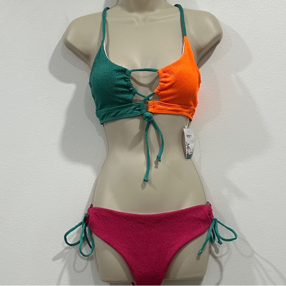 Colorblock Swim Set